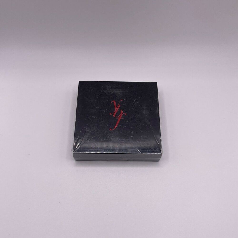 YBF Your Best Friend Neutralizing Face Pressed Powder